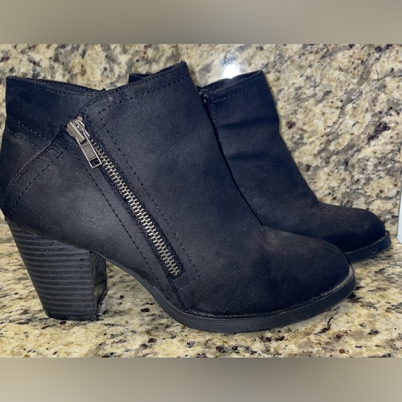Rampage Black Ankle Booties sz 7.5 - Picture 1 of 6